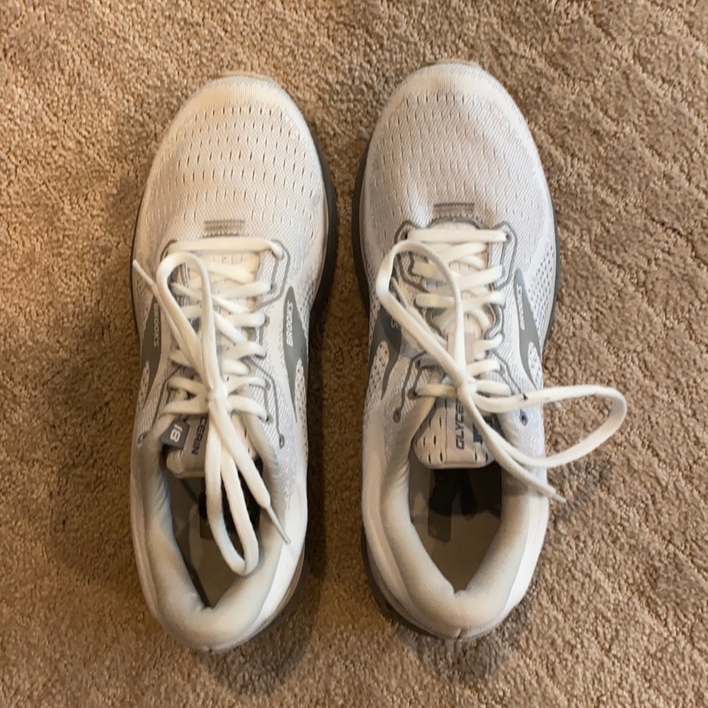 Brooks Glycerin 18 running shoes